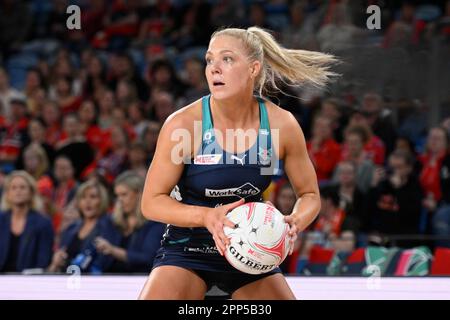 22nd aprile 2023; Ken Rosewall Arena, Sydney, NSW, Australia: Suncorp Super Netball , New South Wales Swifts contro Melbourne Vixens; Kate Moloney dei Melbourne Vixens Foto Stock