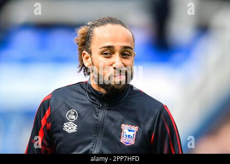 Peterborough, Regno Unito. 22nd aprile 2023Marcus Harness (11 Ipswich Town) durante la partita della Sky Bet League 1 tra Peterborough e Ipswich Town a London Road, Peterborough sabato 22nd aprile 2023. (Foto: Kevin Hodgson | NOTIZIE MI) Credit: NOTIZIE MI & Sport /Alamy Live News Foto Stock