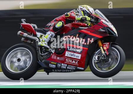 ASSEN - Alvaro Bautista (SPA) sulla sua Ducati in superpole per la gara mondiale Superbike sul circuito TT di Assen. ANP VINCENT JANNINK Foto Stock