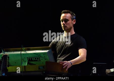 Bari, Italia. 22nd Apr, 2023. Alessandro Scaglione (PFM) Credit: Agenzia fotografica indipendente/Alamy Live News Foto Stock
