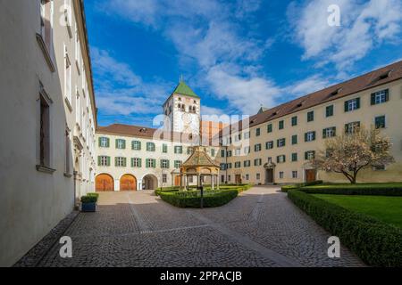 Abbazia di Neustift (Abbazia di Novacella), Neustift-Novacella, Trentino-Alto Adige/Sudtirol, Italia Foto Stock