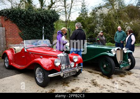 Hook Norton, Regno Unito. 23rd Apr, 2023. MG Sports Car in a Static Display at Hook Norton Brewery Oxfordshire England uk 23 aprile 2023. Credit: MELVIN GREEN/Alamy Live News. Credit: MELVIN GREEN/Alamy Live News Foto Stock