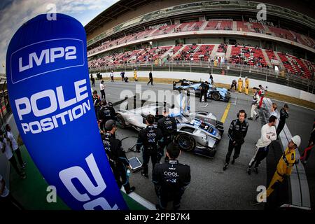 Montmelo, Spagna. 23rd Apr, 2023. Ambiance pre griglia durante la 4 ore di Barcellona 2023, 1st° round della 2023 European le Mans Series sul circuito di Barcellona-Catalunya dal 21 al 23 aprile 2023 a Montmelo, Spagna - Foto Paulo Maria/DPPI Credit: DPPI Media/Alamy Live News Foto Stock