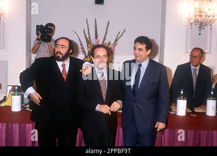 Luciano Pavarotti, Josè Carreras e Placido Domingo 7 luglio 1990 Foto Stock