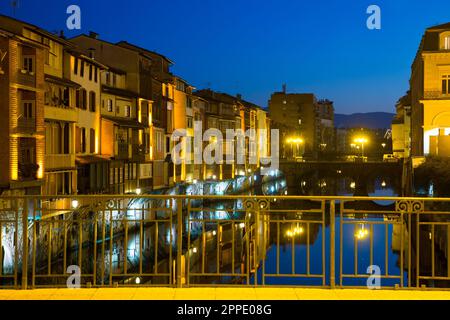 Vista serale di Castres, Francia Foto Stock