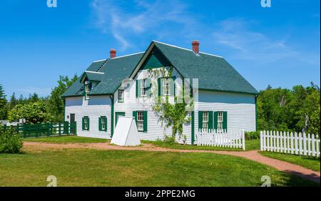 Green Gables - una casa colonica del 19 ° secolo e punto di riferimento letterario a Cavendish, PEI, Canada. Servì come ambientazione per i romanzi di Anna di Green Gables. Foto Stock
