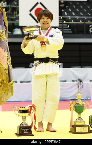 Kanagawa, Giappone. 23rd Apr, 2023. Mami Umeki JUDO : 2023 Coppa delle imperatrici tutti i campionati giapponesi di Judo femminile cerimonia di premiazione a Yokohama Budokan a Kanagawa, Giappone . Credit: Naoki Morita/AFLO SPORT/Alamy Live News Foto Stock