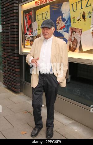 Armin Mueller-Stahl, 30 anni 'Utz', Metropolis Kino, Kleine TheaterstraÃŸe, Amburgo, 03.08.2022 Foto Stock