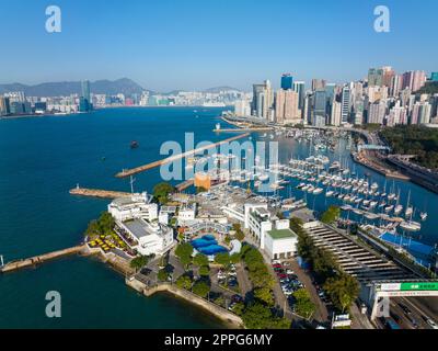 Causeway Bay, Hong Kong 10 dicembre 2021: Vista aerea della città di Hong Kong Foto Stock