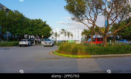 Lauderdale-by-the-Sea. Tipico appartamento in spiaggia in Florida in una bella giornata di sumer. Foto Stock