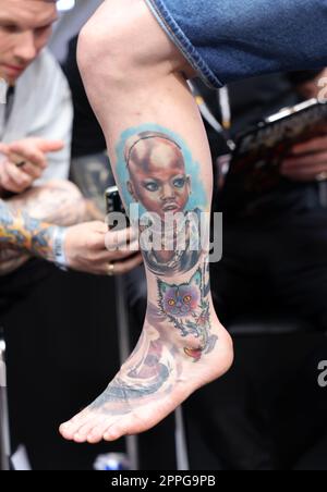 Partecipante non identificato alla 15th Tattoofest Convention a Cracovia. Foto Stock