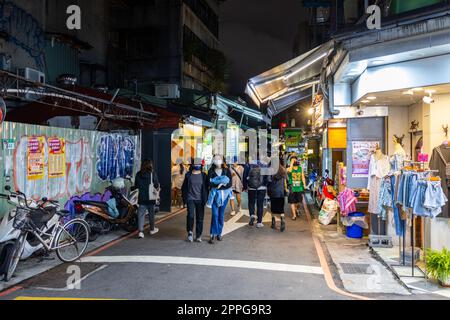 Taipei, Taiwan 24 marzo 2022: Mercato notturno di Shida Foto Stock