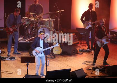 Otto Waalkes, "torna a Audimax": Otto celebra l'anniversario con ospiti star,Audimax Hamburg,15.09.2022 Foto Stock