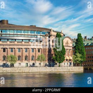 Riksdagshuset, il Parlamento svedese, situato sull'isola di Helgeandsholmen, Gamla Stan, Stoccolma, Svezia Foto Stock