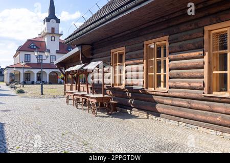 Ricostruzione della piccola città galiziana tra il XIX e il XX secolo, il Parco Etnografico di Sadecki, Nowy Sacz, Polonia Foto Stock