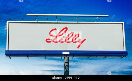 Cartellone pubblicitario con logo di Eli Lilly and Company Foto Stock