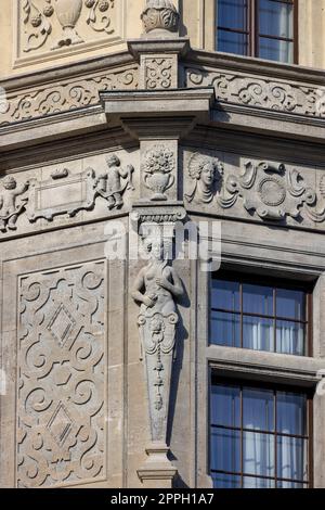 Castello di Moszna del XVII secolo, castello storico e residenza, Moszna, Opole, Polonia Foto Stock