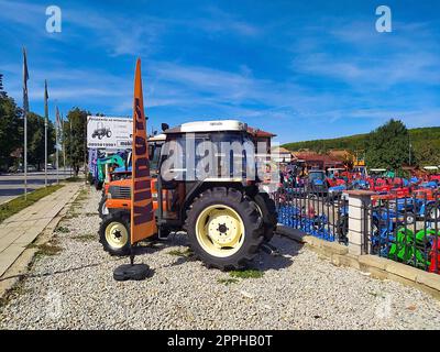 Bucarest, Romania - 12 settembre 2022: Miniescavatore Kubota a19 a Bucarest, Romania Foto Stock