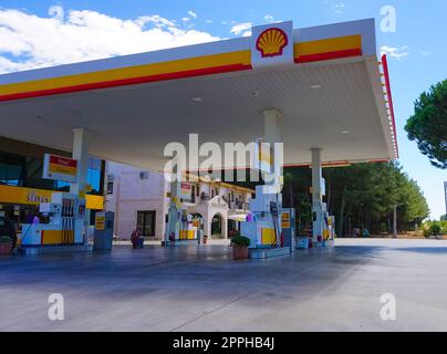 Marmaris, Turchia - 22 settembre 2022: Stazione di servizio Shell Foto Stock