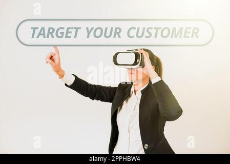 Visualizzazione concettuale mirata al cliente. Parola scritta su attrarre e far crescere il pubblico, i consumatori e i potenziali clienti Foto Stock