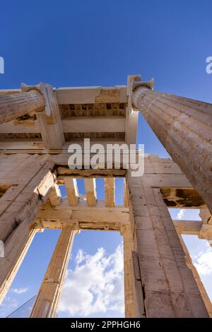 Propilaia, monumentale porta cerimoniale per l'Acropoli di Atene, Grecia. Foto Stock