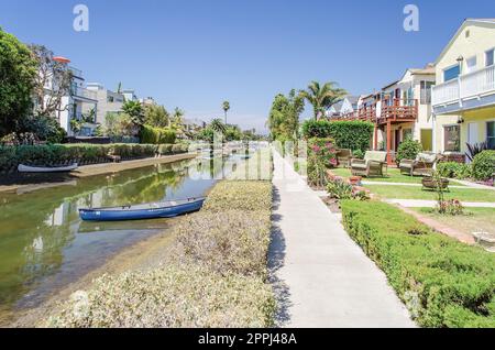 Zona residenziale con canali a Venice Beach, California, USA Foto Stock