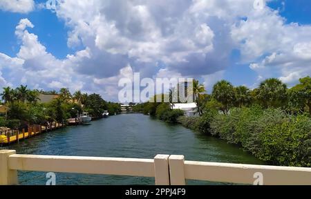 Paesaggio urbano Di Ft. Lauderdale, Florida, che mostra la spiaggia e la città Foto Stock