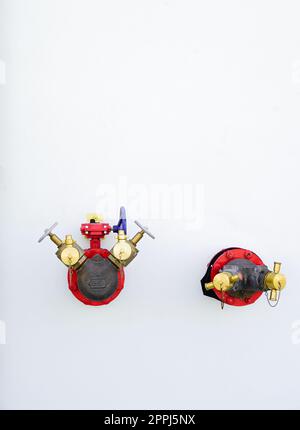 Impianto antincendio rosso Foto Stock