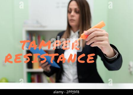 Scrittura con testo resistenza antimanomissione. L'idea aziendale resiste a danni fisici, minacce, intimidazioni o persuasione corrotta Foto Stock