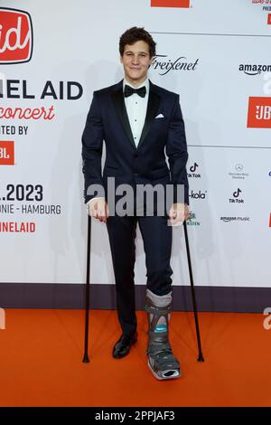 Wincent Weiss, Channel Aid Charity Concert con Wincent Weiss all'Elbphilharmonie, Amburgo, 03.01.2023 Foto Stock