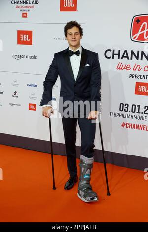 Wincent Weiss, Channel Aid Charity Concert con Wincent Weiss all'Elbphilharmonie, Amburgo, 03.01.2023 Foto Stock