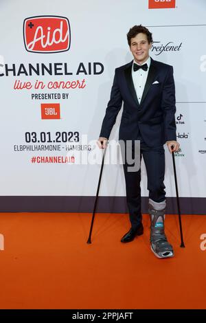 Wincent Weiss, Channel Aid Charity Concert con Wincent Weiss all'Elbphilharmonie, Amburgo, 03.01.2023 Foto Stock