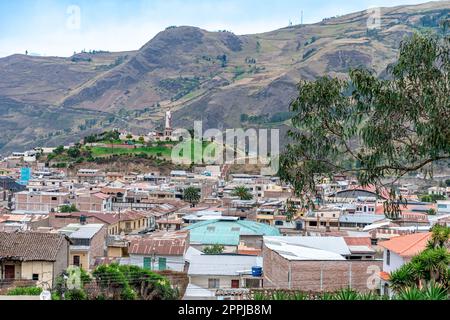 Alausi, Ecuador - 24 settembre 2022: Panorama della città Foto Stock