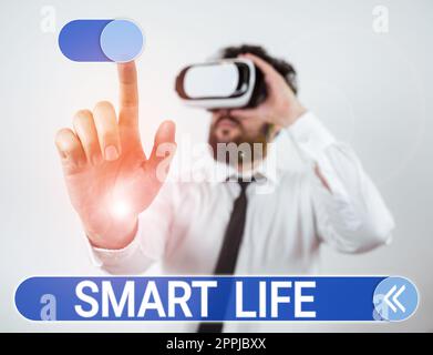 Ispirazione che mostra il segno Smart Life. Approccio concettuale alla fotografia concettualizzato da un quadro di prevenzione e stili di vita Foto Stock