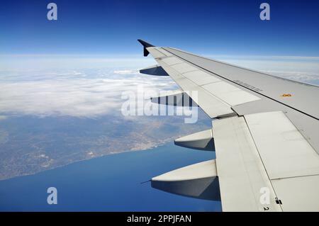 Blick aus einem Flugzeug Foto Stock