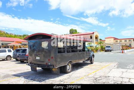 Centro Charlotte Amalie e quartiere dello shopping al porto Foto Stock