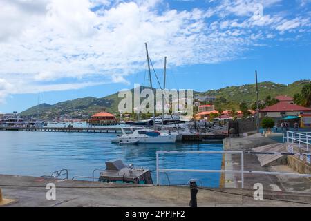 Centro Charlotte Amalie e quartiere dello shopping al porto Foto Stock