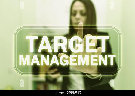 Gestione dei target di testo della scrittura a mano. Panoramica aziendale per favorire il coinvolgimento dei clienti nell'azienda Foto Stock