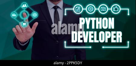 Didascalia di testo che presenta Python Developer. Idea aziendale responsabile della scrittura della logica delle applicazioni Web serverside Foto Stock