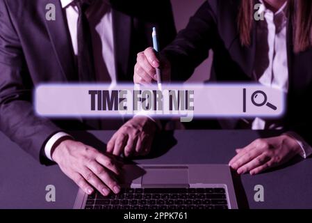 Tempo concettuale di visualizzazione per me. Concetto di business la pratica di agire per preservare o migliorare è la salute Foto Stock