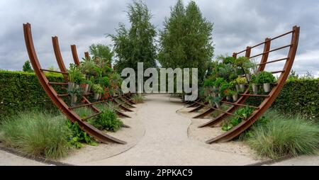 BERLINO - 29 AGOSTO 2022: Parco ricreativo 'Giardini del mondo' - International Garden Cabinets. Sudafrica. Vista panoramica. Foto Stock