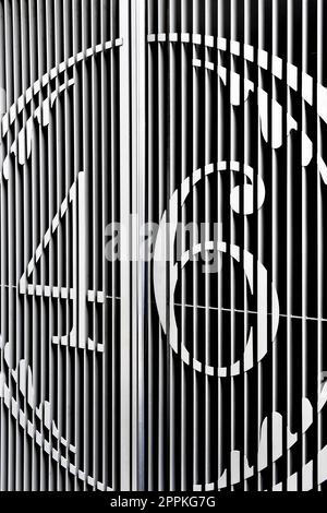 Porta N°46 in Rue de la Pompe - Parigi 16th - Francia Foto Stock