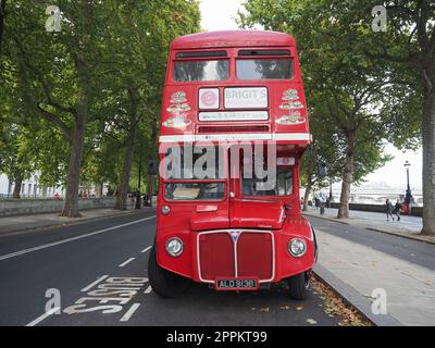 Tour in autobus del tè pomeridiano della Brigits Bakery a Londra Foto Stock