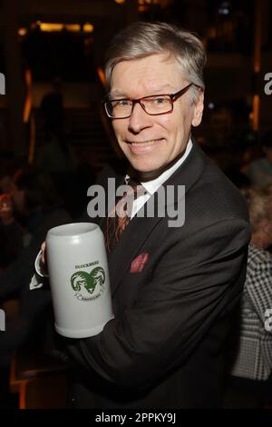 Thorsten Laussch,Senatsbockanstich 2023 im BLOCKBRÃ„U,Hamburg Landungsbruecken,04.02.2023 Foto Stock