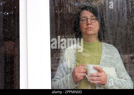 La solitudine fa male Foto Stock