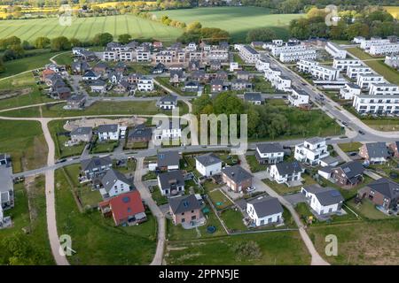 Vista aerea di un'area di sviluppo nella Germania settentrionale Foto Stock