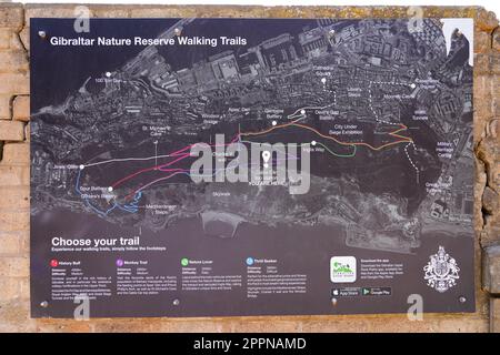 Mappa dei sentieri situati sulla Rocca di Gibilterra nella Riserva Naturale di Gibilterra Foto Stock