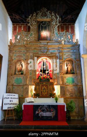 Interno della Chiesa di nostra Signora di la Candelaria a la Oliva, una città rurale nel nord di Fuerteventura, nelle Isole Canarie, Spagna Foto Stock