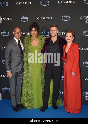 Italia, Roma, 21 aprile 2023. Tappeto rosso della serie prime Video 'Citadel'. Foto: Stanley Tucci, Priyanka Chopra, Richard Madden e Lesley Manville Foto Stock