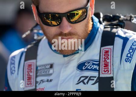 Chris Buescher prende la pista per qualificarsi per la NASCAR Cup Series per l'Echo Park Grand Prix di Austin, TX, USA. Foto Stock